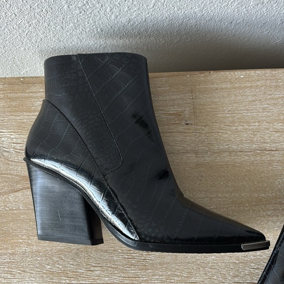 Vince Camuto New York Black Patent Leather Ankle Booties - Picture 7 of 16